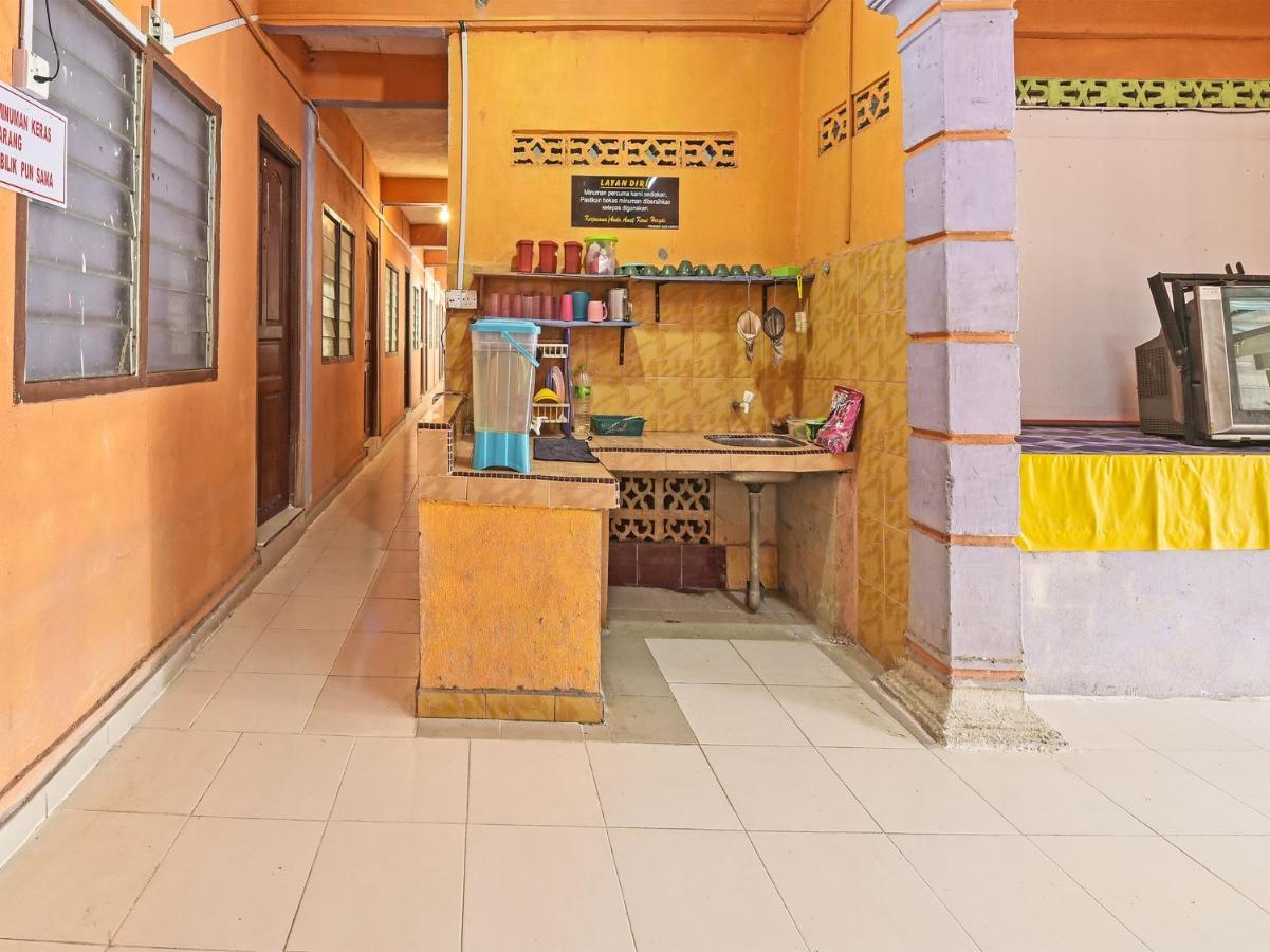 Oyo 90454 Haza Harmoni Guesthouse 코타바하루 외부 사진