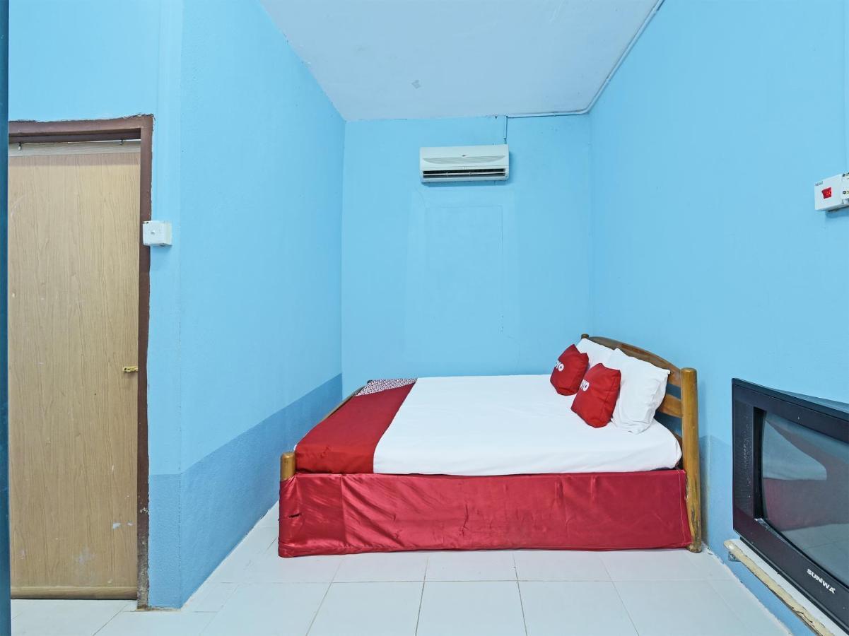 Oyo 90454 Haza Harmoni Guesthouse 코타바하루 외부 사진