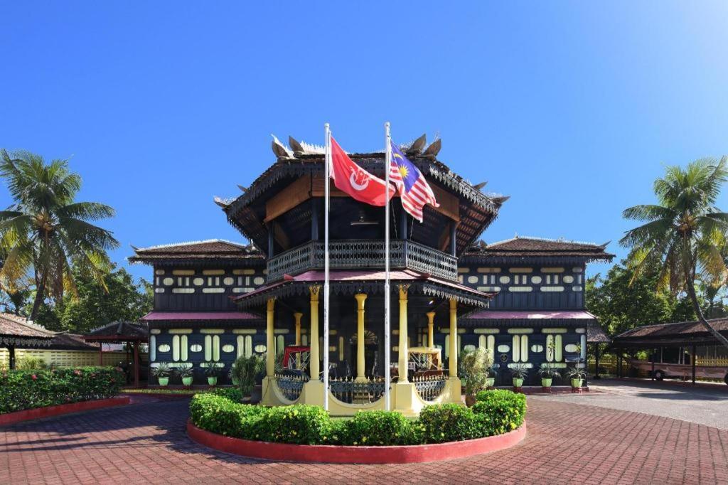 Oyo 90454 Haza Harmoni Guesthouse 코타바하루 외부 사진